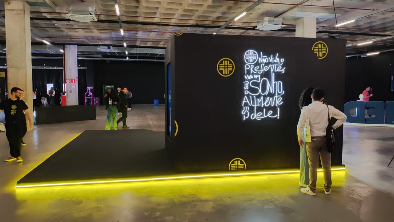 Produção de estande da Squadra Brasil marca presença no CMED 2025 — 1